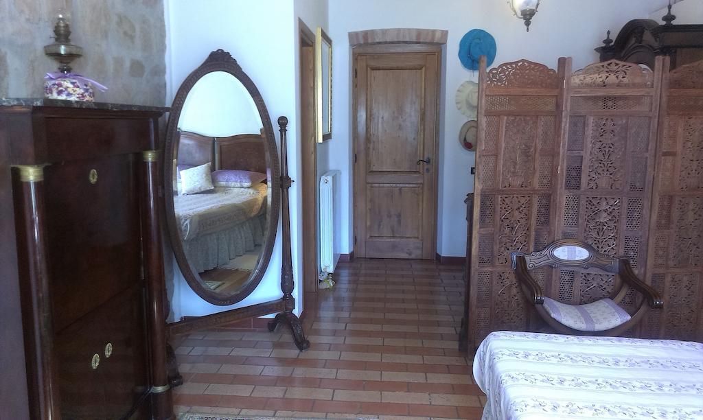 Il Casale Del Sogno Bed & Breakfast Ardea Room photo